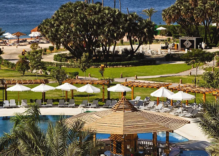Movenpick منتجع 5*
