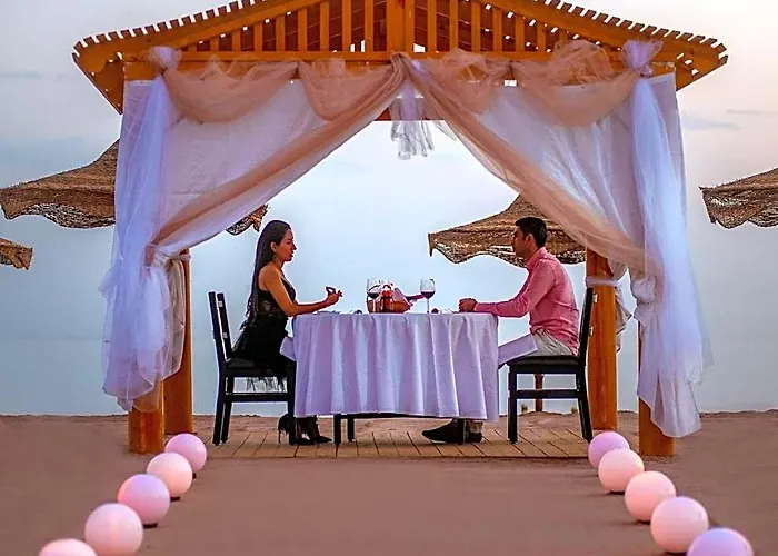 Movenpick منتجع طابا