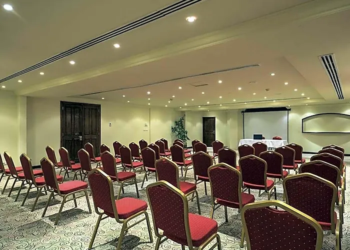 Movenpick منتجع 5*