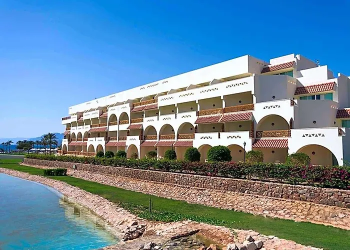 Movenpick منتجع طابا