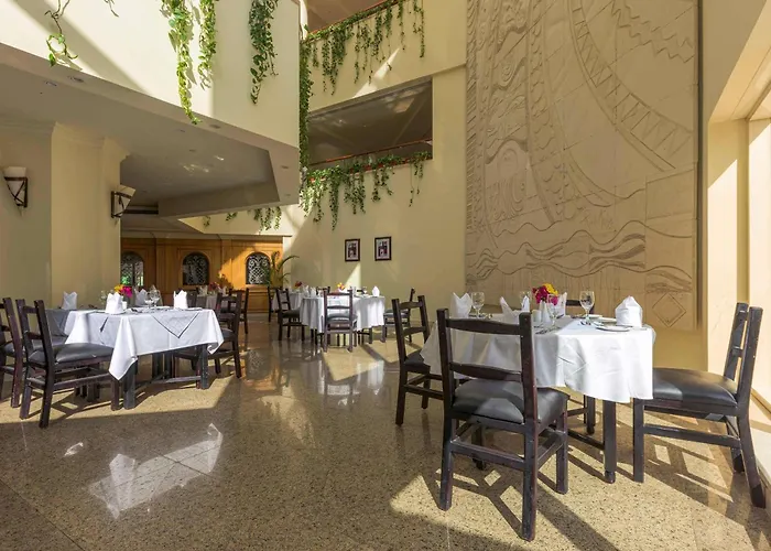 منتجع Movenpick