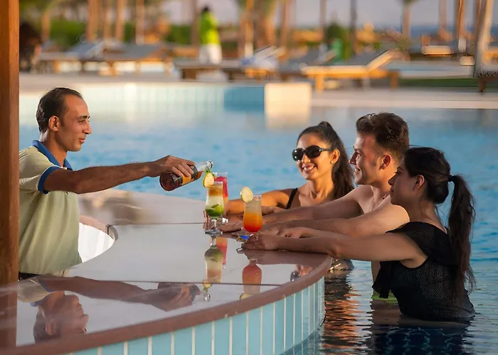منتجع Movenpick 5*