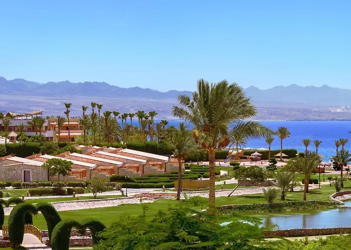 منتجع Movenpick 5*