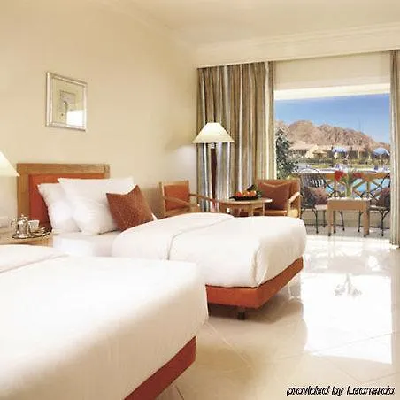 Movenpick Resort 5*